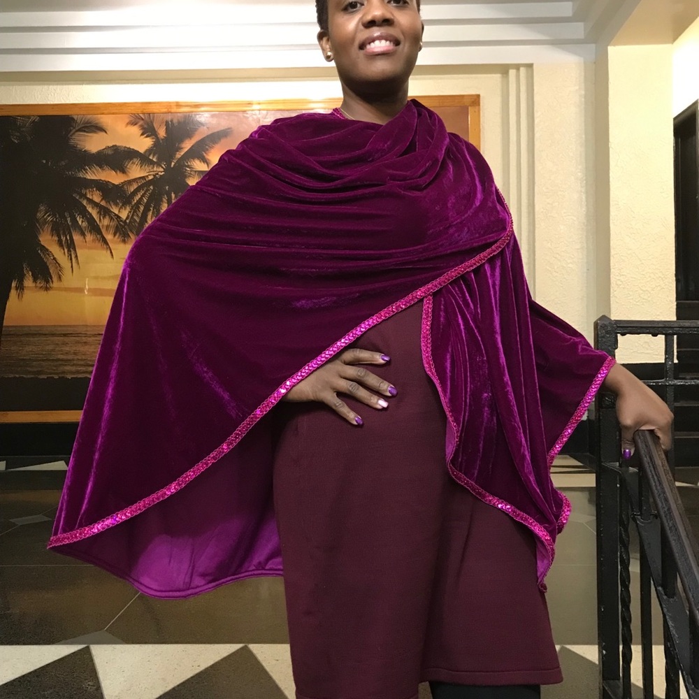 Shawl/wrap - Picture 5 of 5